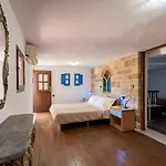 Apartment Secret Garden - Old Town *