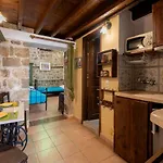 Secret Garden - Old Town Apartment Rhodes City